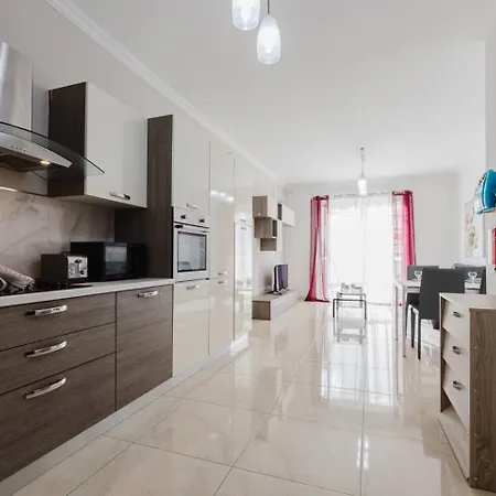 Apartment Cosy 2bed In Paceville By Homely